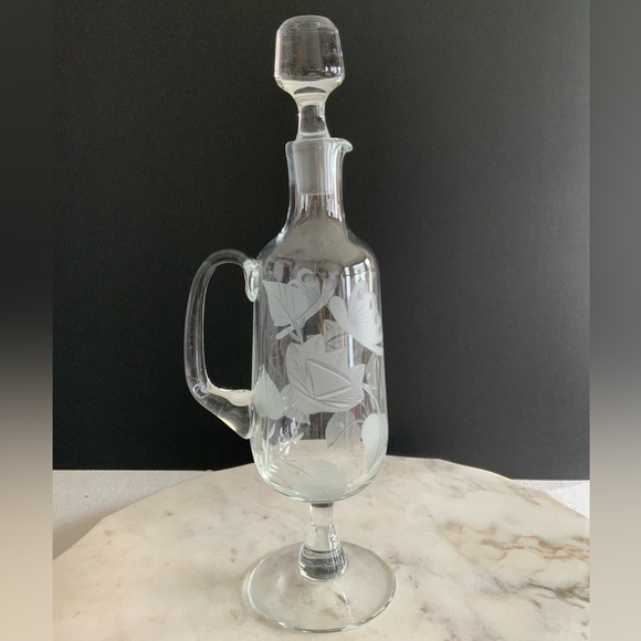 Etched Glass Decanter - Picture 3 of 9